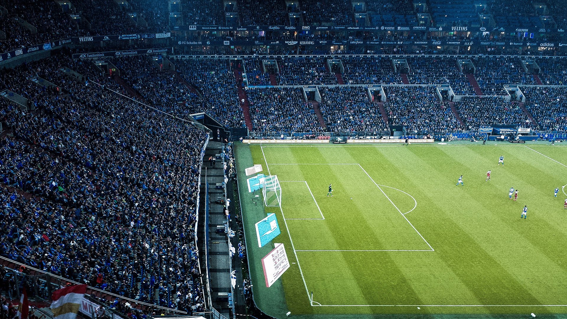 九游下载官网-德甲压轴好戏：攻守转换极致精彩！，攻守转换是什么意思