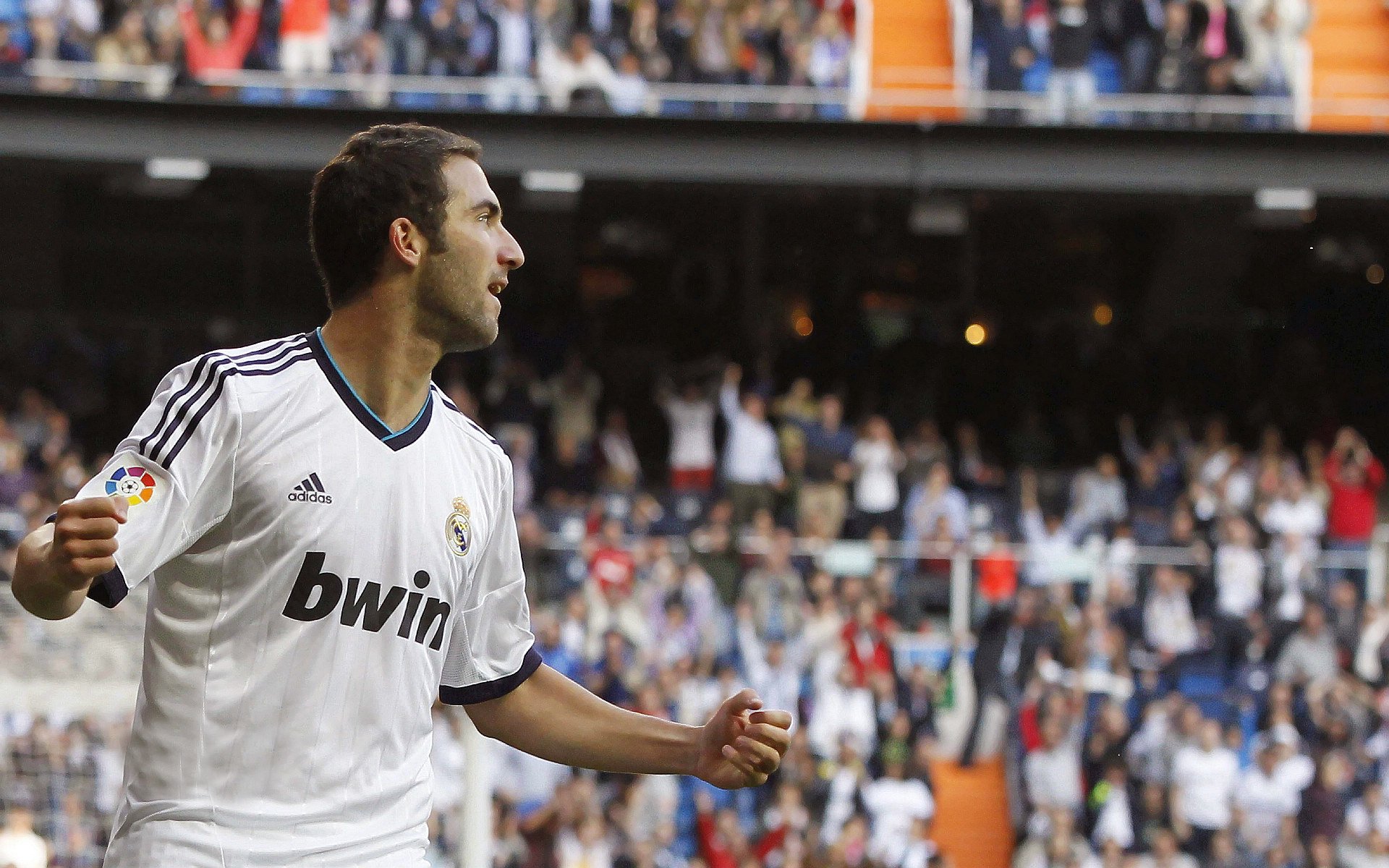 九游(jiuyou)官方网站-足球运动员个人训练数据公开，推动科学训练普及，足球运动员训练项目